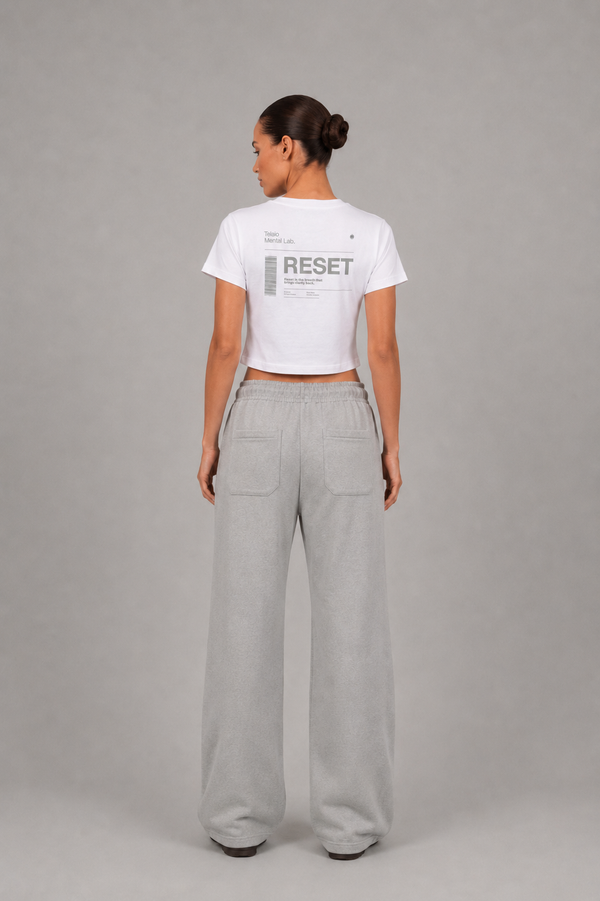 Camiseta Feminina Contour RESET